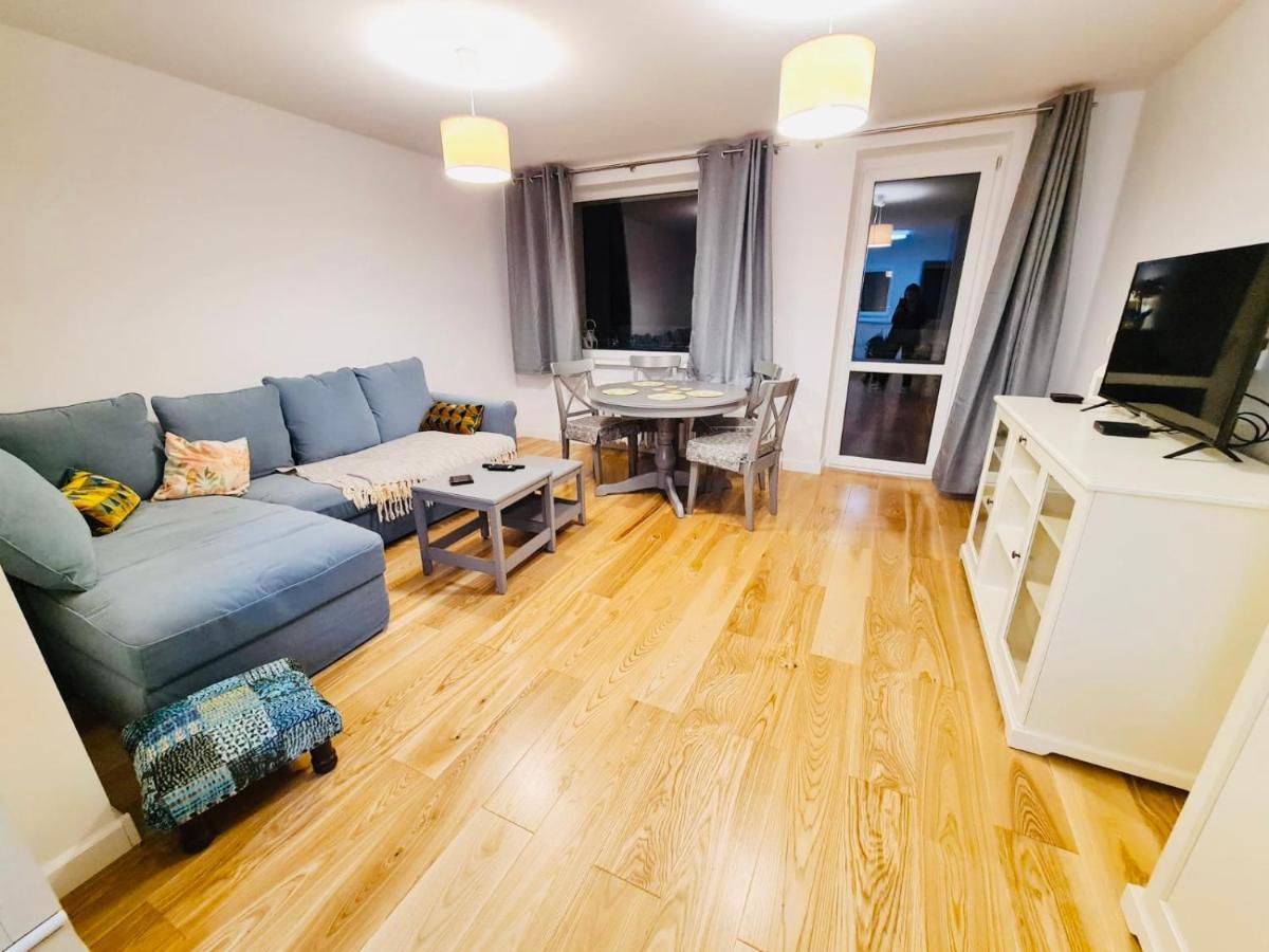 ילנייה גורה Mountain View 2-Double Bedroom Apartment מראה חיצוני תמונה